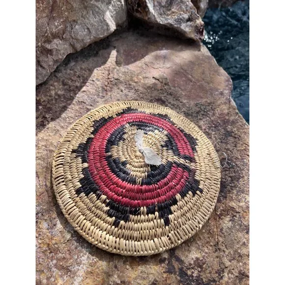 Old Pawn Handcrafted Woven Basket (009)